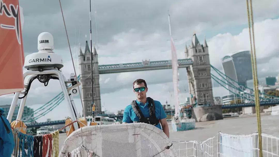 荣耀出征!卫冕冠军三亚号起航挑战环球之旅