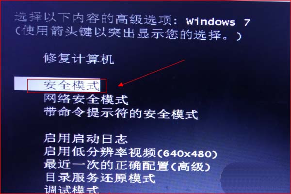 电脑显示器出现超出范围怎么办,outofrange显示器