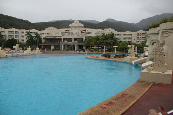 冬季三亚旅游攻略 (七月份去三亚旅行攻略路线推荐)