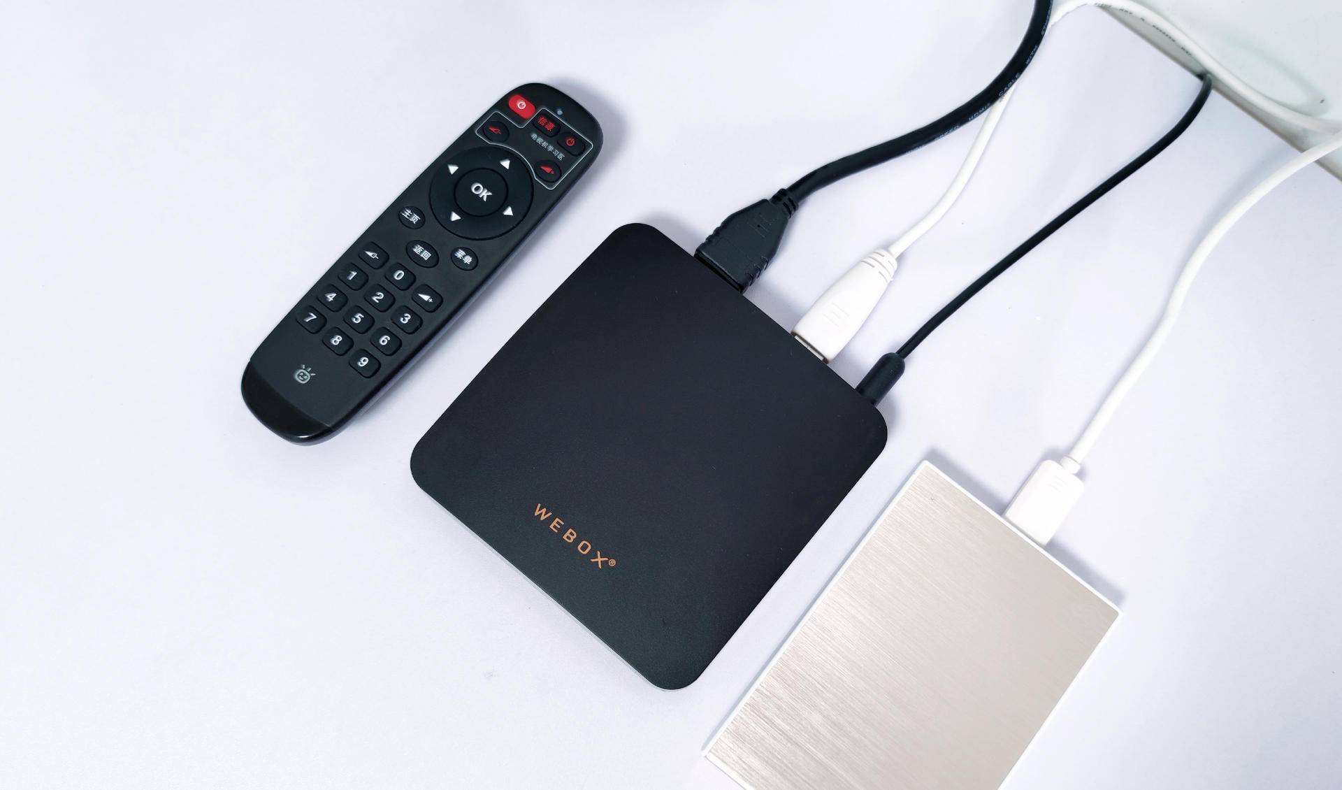 苹果级工艺机身，视频无广告+极简系统，泰捷方盒子升级版体验