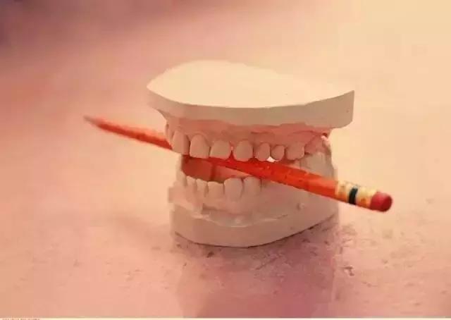 牙套便宜的和贵的有什么区别,一个牙套而已凭什么那么贵