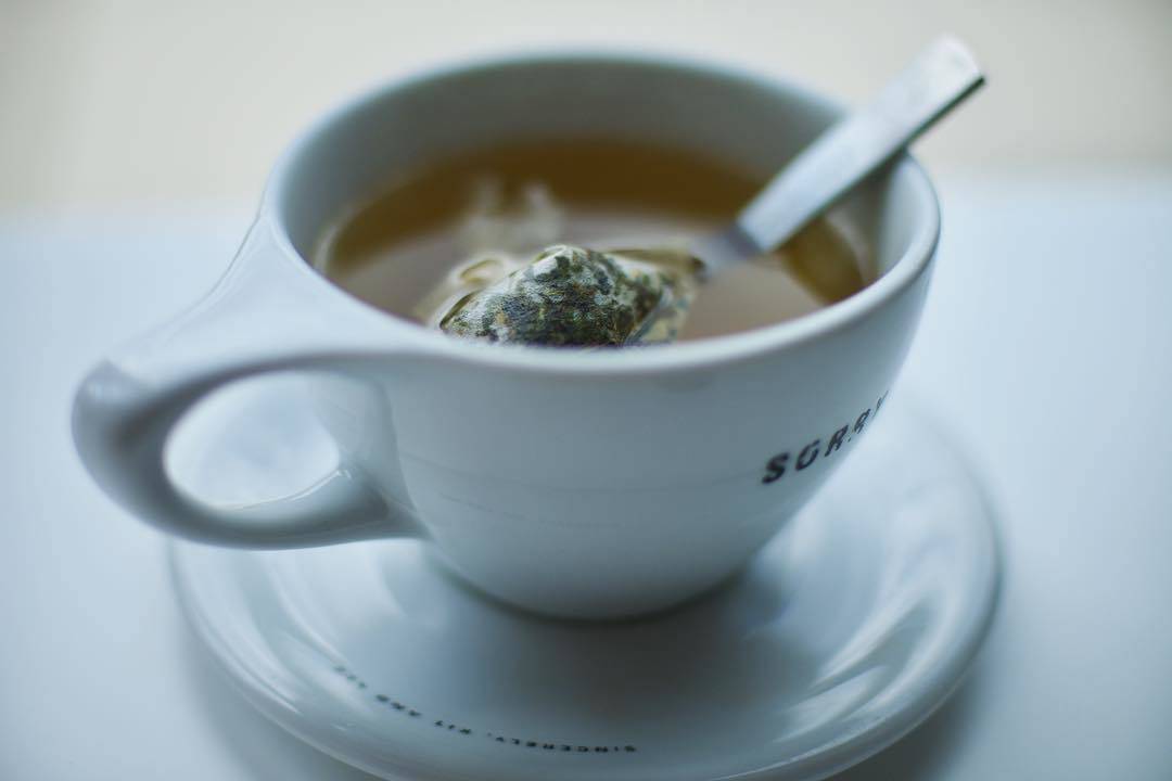 如何有效改善眼周水肿,眼水肿了怎么消肿