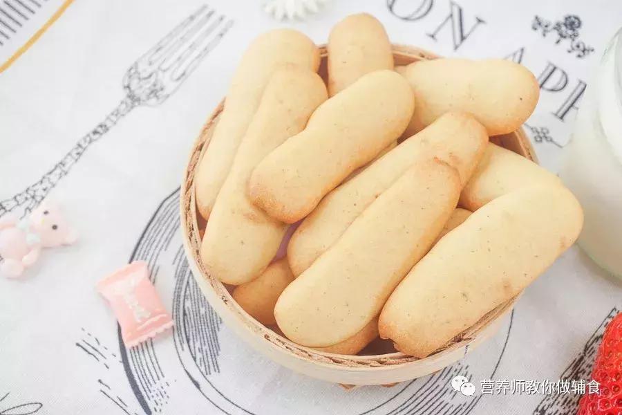 出牙期宝宝健康磨牙棒，益智补脑，还健脾胃，锻炼宝宝的咀嚼能力