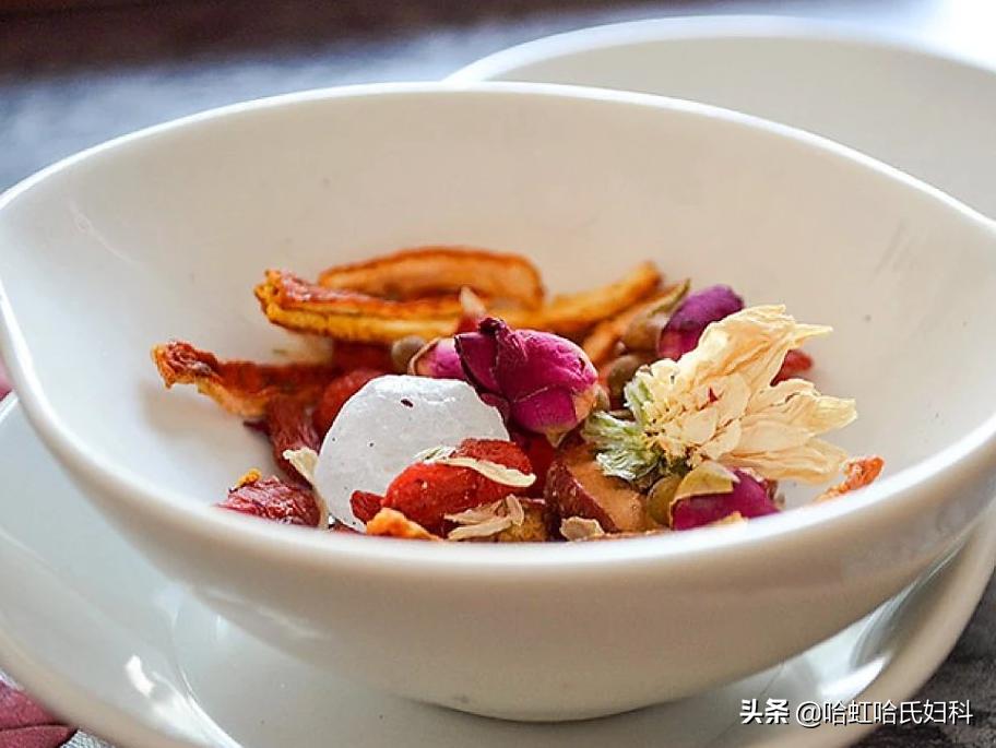 月经推迟的原因量少及解决方法,经期连续推迟且量少是怎么回事