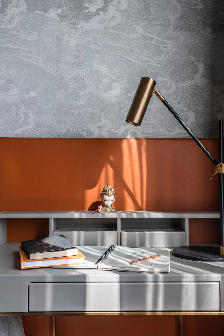 简于形奢侈于心,简于形奢于心什么意思