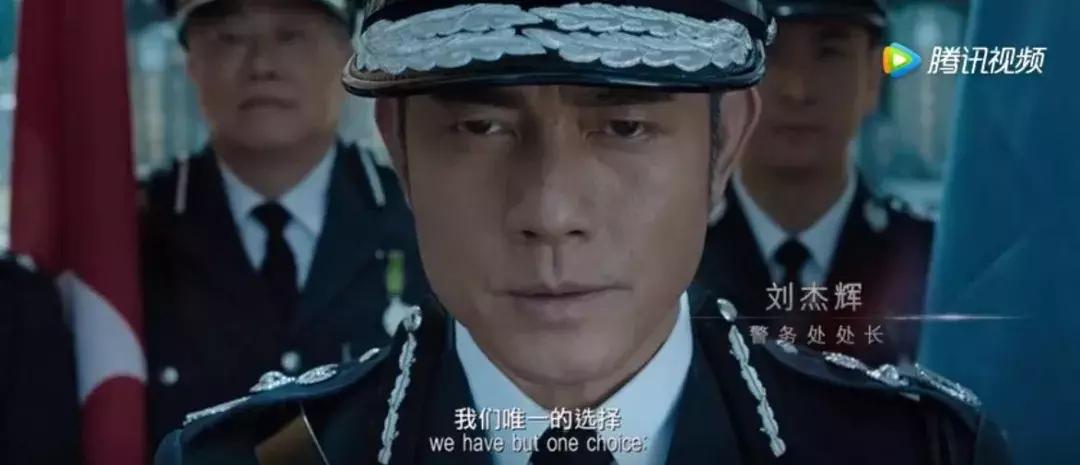 郭富城遭乱港分子围堵满脸无奈:我买尿片给女儿啊