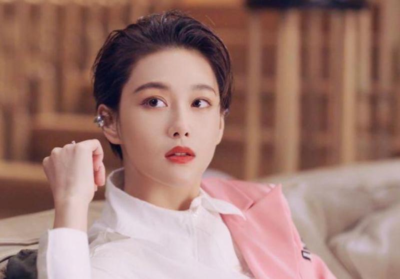 嫁给兵哥哥的张馨予现在怎么样了,张馨予嫁给了军人何捷有什么好处