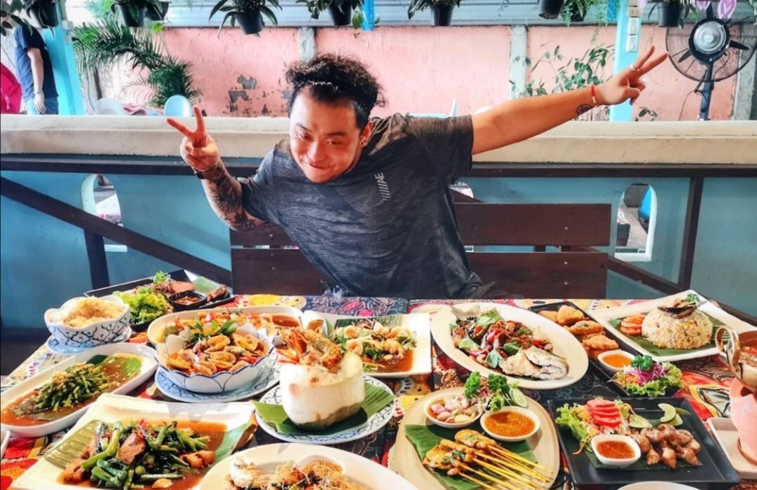 在泰国清迈定居养老,不上班十年靠什么定居清迈