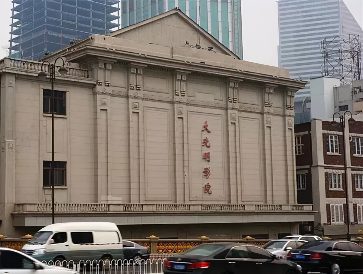 天津小白楼cbd属于哪个区,天津市现在的小白楼什么样了