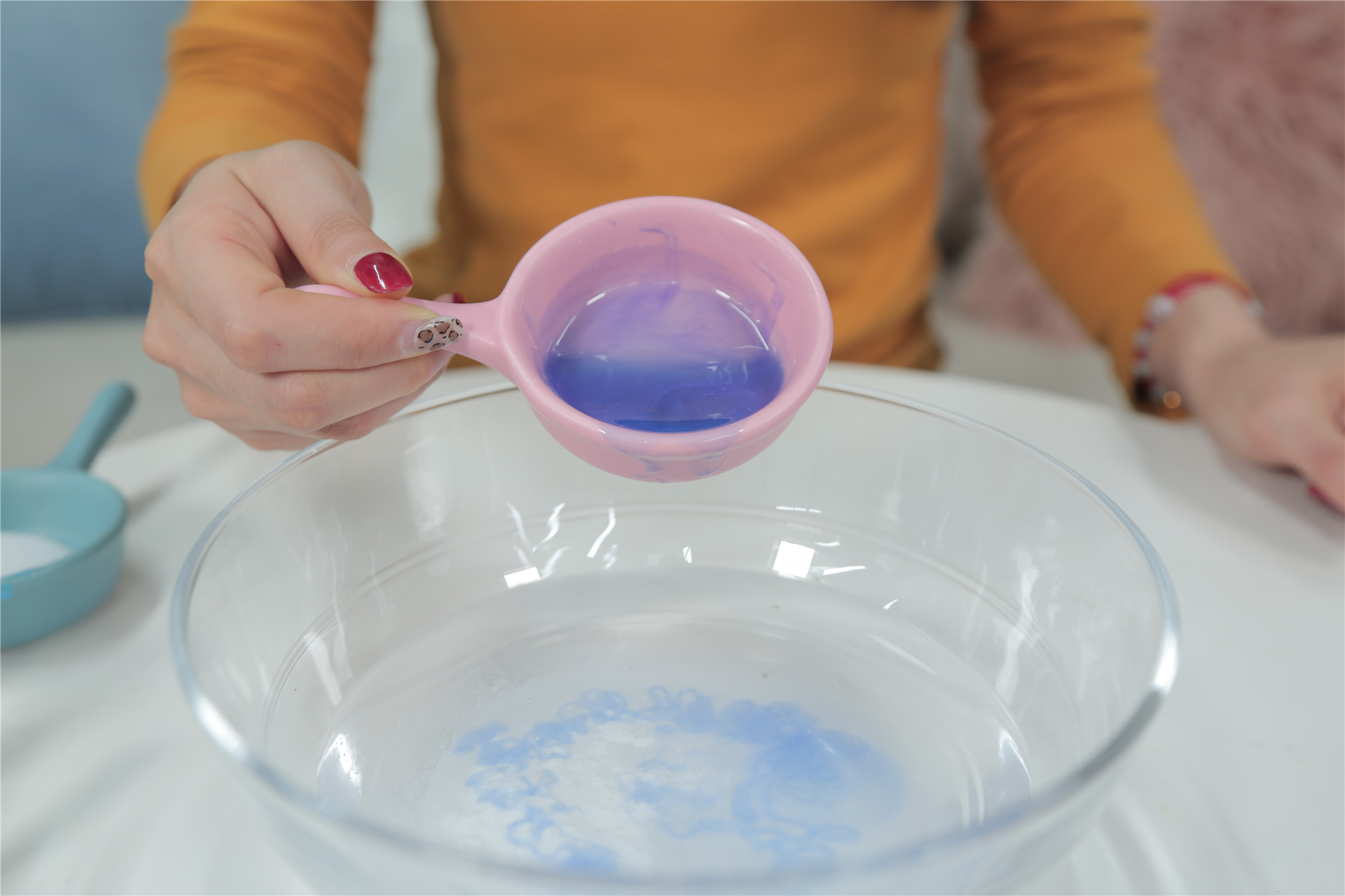 冬天棉拖鞋太脏怎么办,冬天棉拖鞋发霉了怎么洗