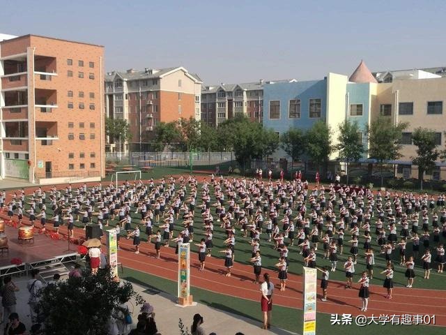 河南新乡“赫赫有名”3所高中，全班高考平均成绩648.8分，太牛了