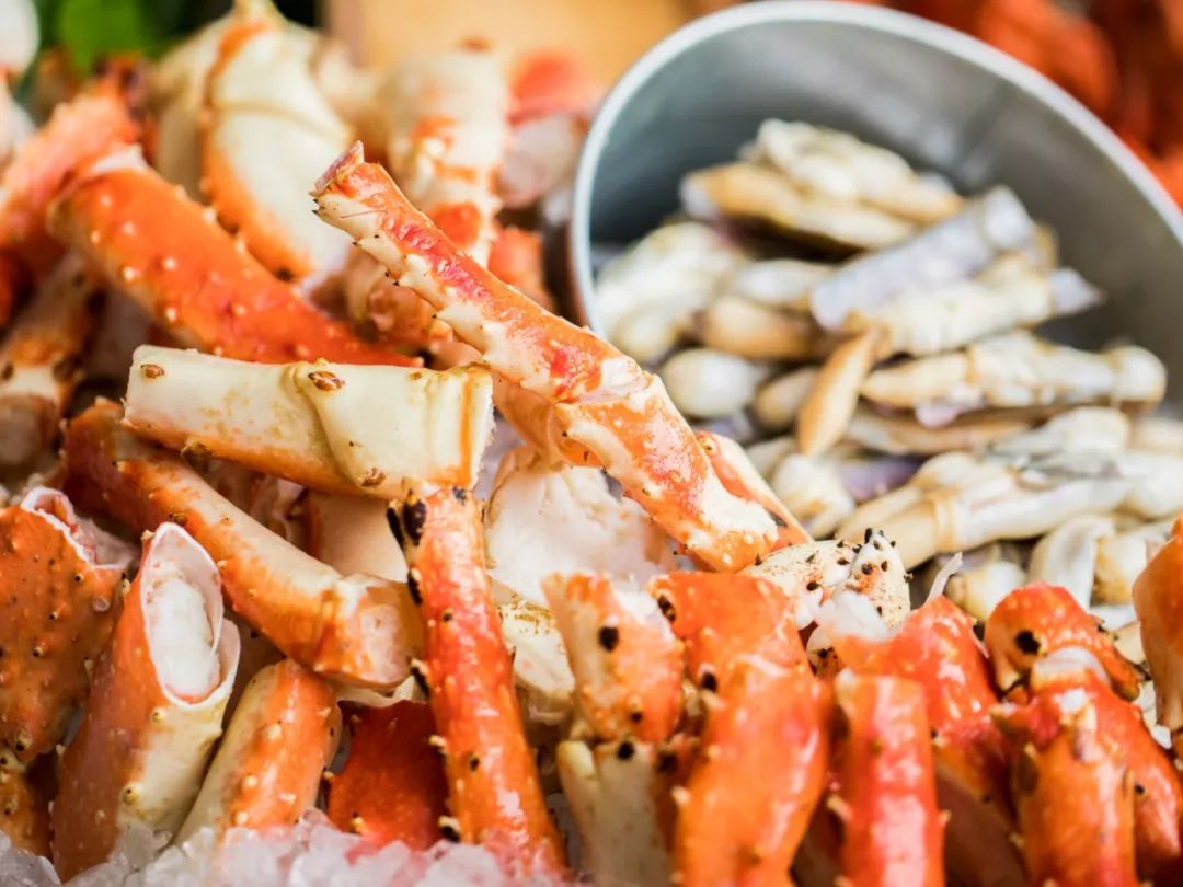 广州航空母舰自助餐图片,广州五星级酒店自助餐多少钱