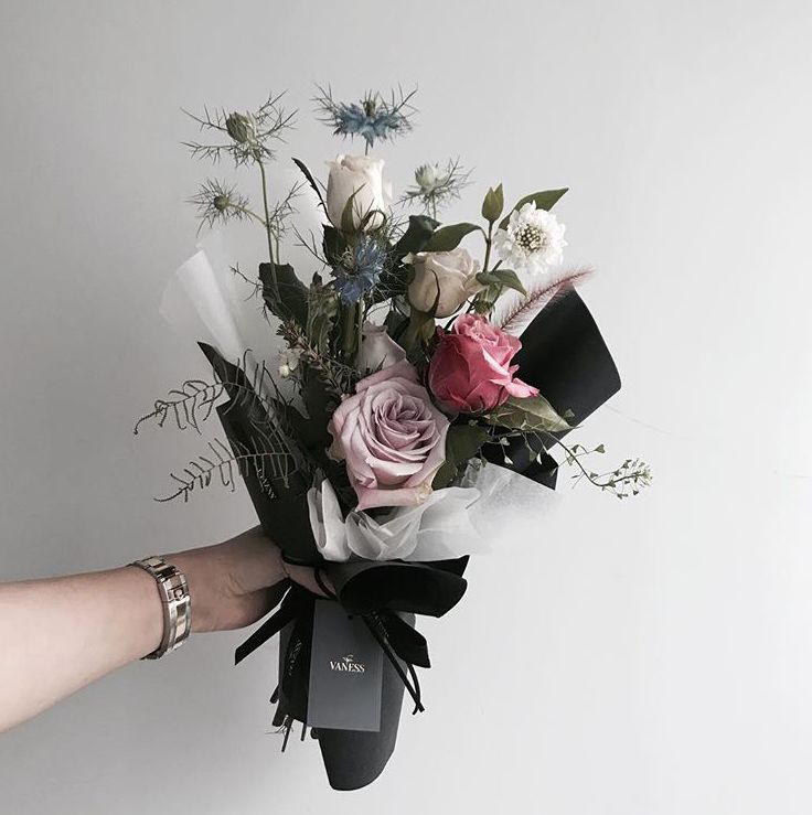 花店一年能赚多少钱真实,花店一个月到底能挣多少钱