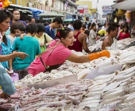 新手摆地摊什么最好卖最赚钱,摆地摊卖什么最赚钱最简单
