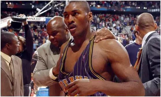 足球场上的第十二人球迷,足球场上的第十二人