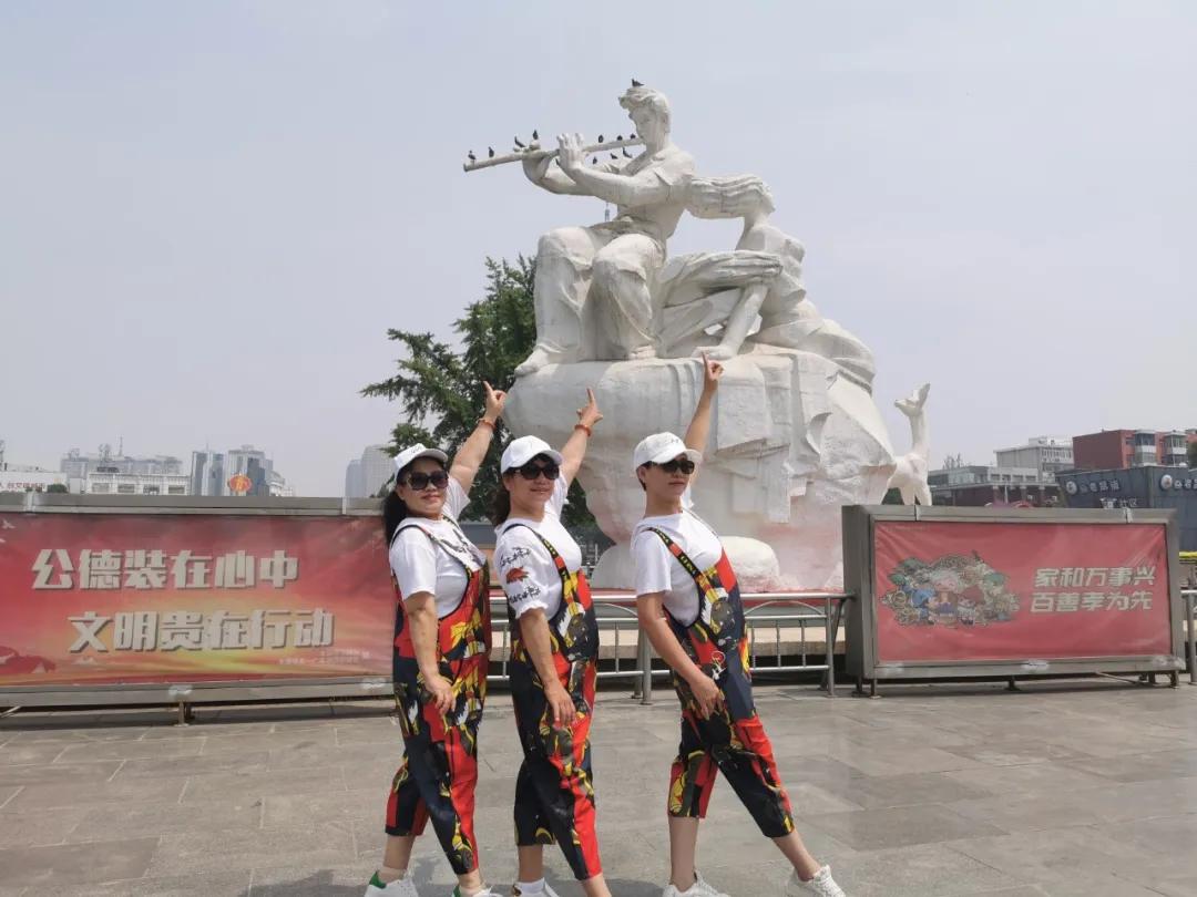 太原2009年五一广场网红打卡地,太原五一广场老太原