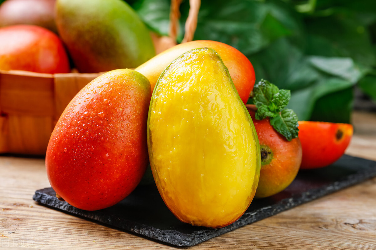 芒果是贵妃芒好吃还是台芒好吃,芒果贵妃芒金煌芒