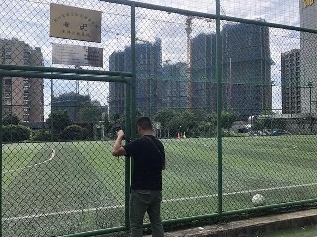 人造草球场,楼顶人造草坪改造