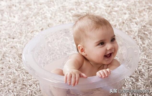 给宝宝擦脸的正确方法,宝宝擦脸怎么擦才是正确