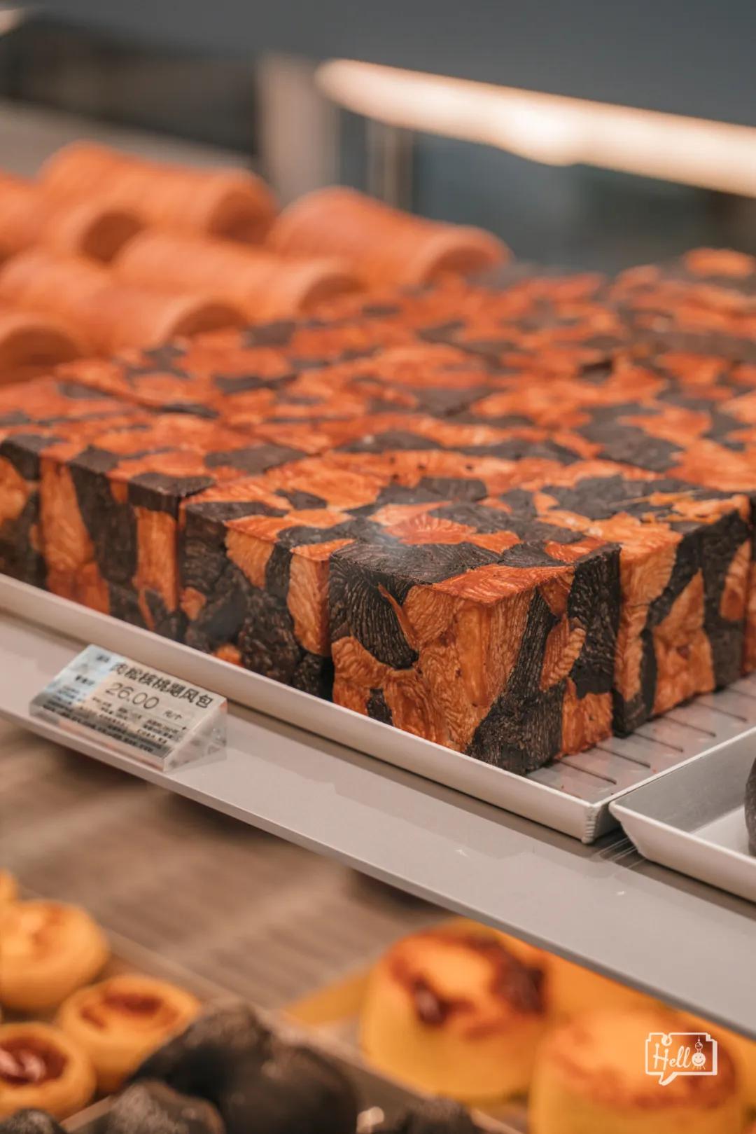 好利来售货小哥哥,好利来lab店服务员