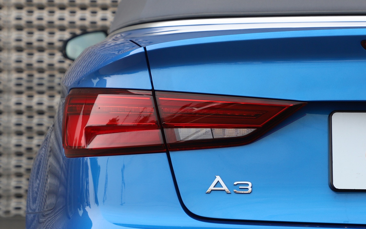 100多万硬顶敞篷车4座豪车推荐,十大2门4座硬顶敞篷车推荐