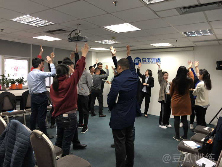 怎样快速提升情商和口才,如何快速提升口才与表达能力