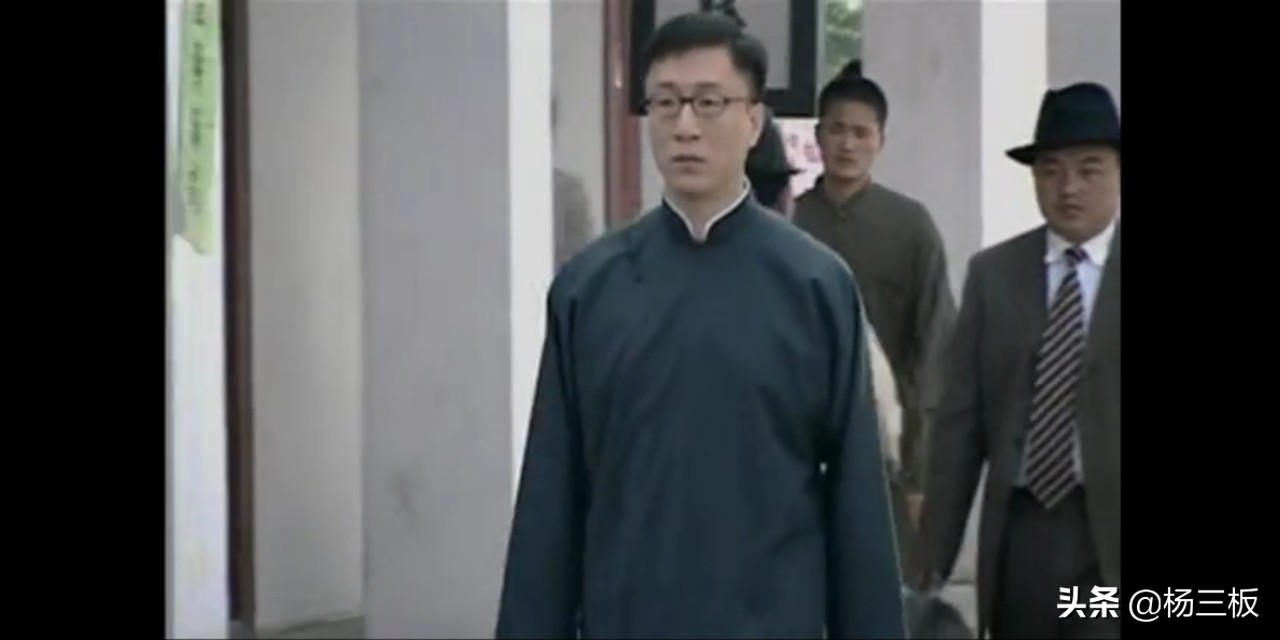 潜伏电视剧值得看吗,潜伏这部剧好看吗