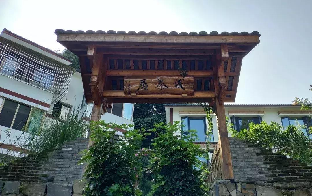 峨眉山山脚住宿推荐民宿,峨眉山住宿攻略性价比高