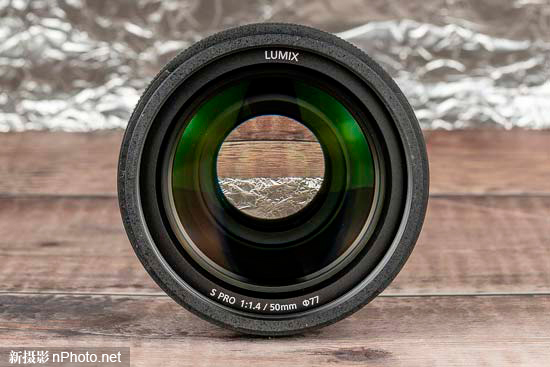 松下50mmf1.8镜头最近对焦距离,松下50mmf1.4全画幅微单镜头