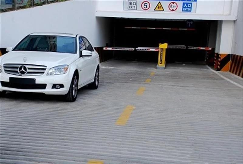 前车溜车要摁喇叭吗,前车溜车有必要报警吗