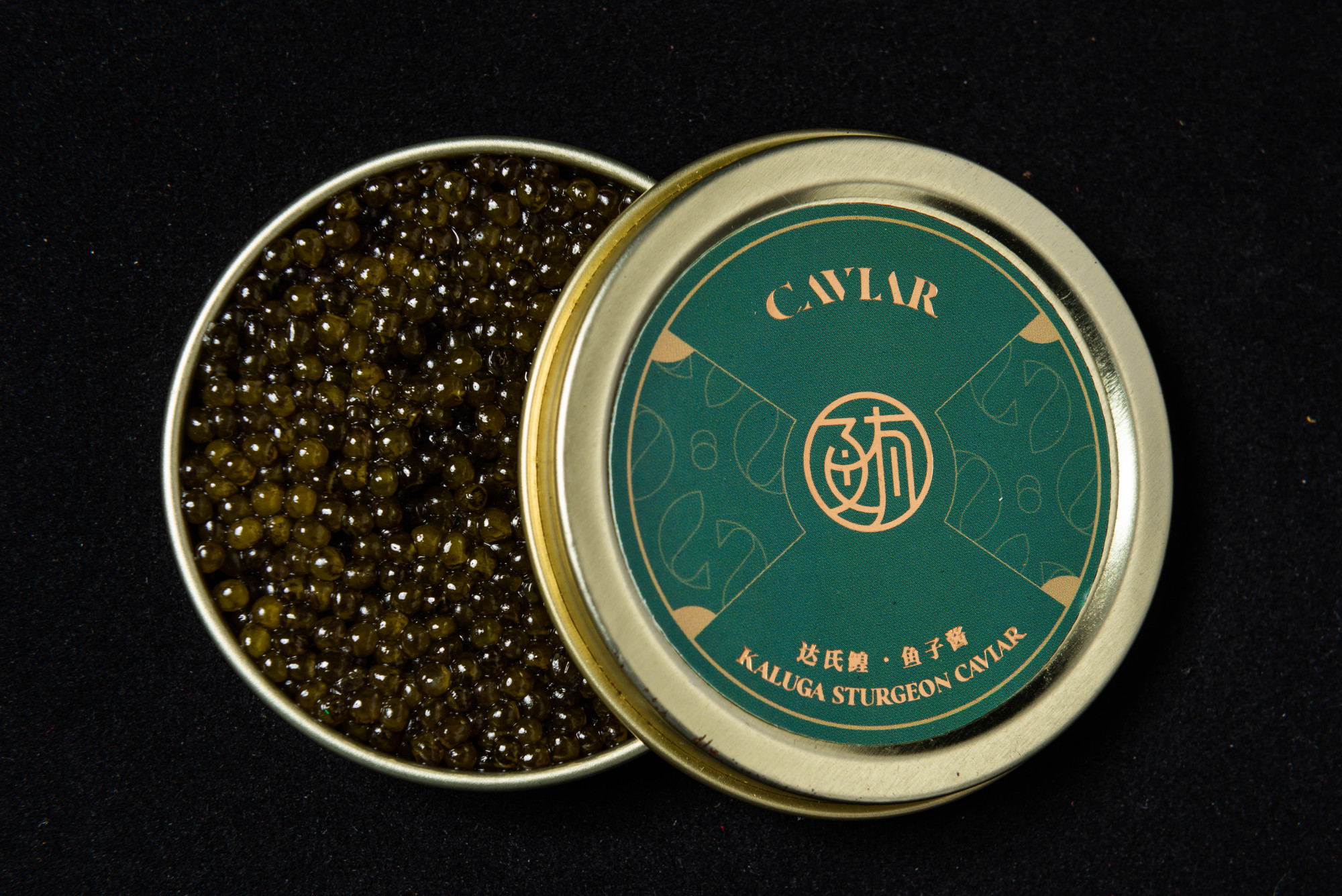 粒粒爆浆鲟鱼子酱,鲟鱼籽酱舌尖上的美味