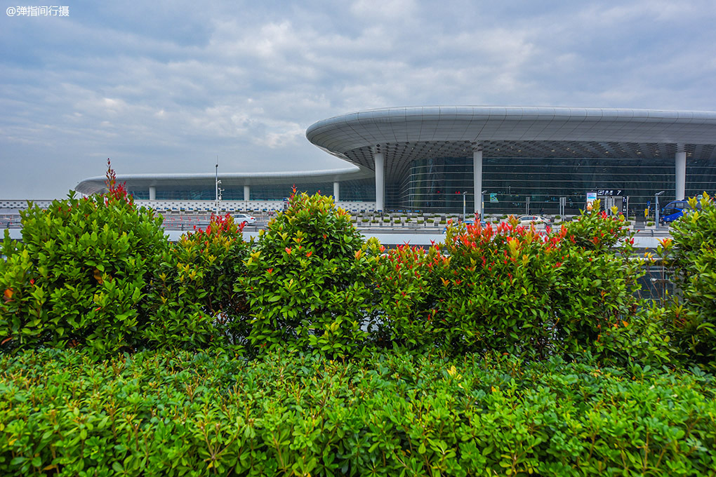 度假从候机开始，这间开在机场里的酒店，既安逸又不会误机