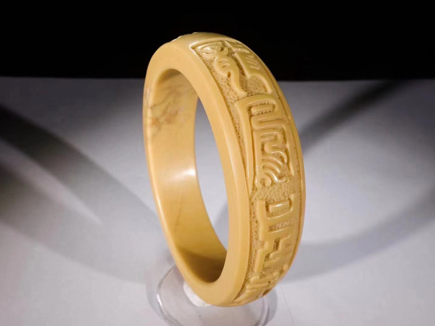 如何能选到好玉,如何挑到好玉石首饰品牌