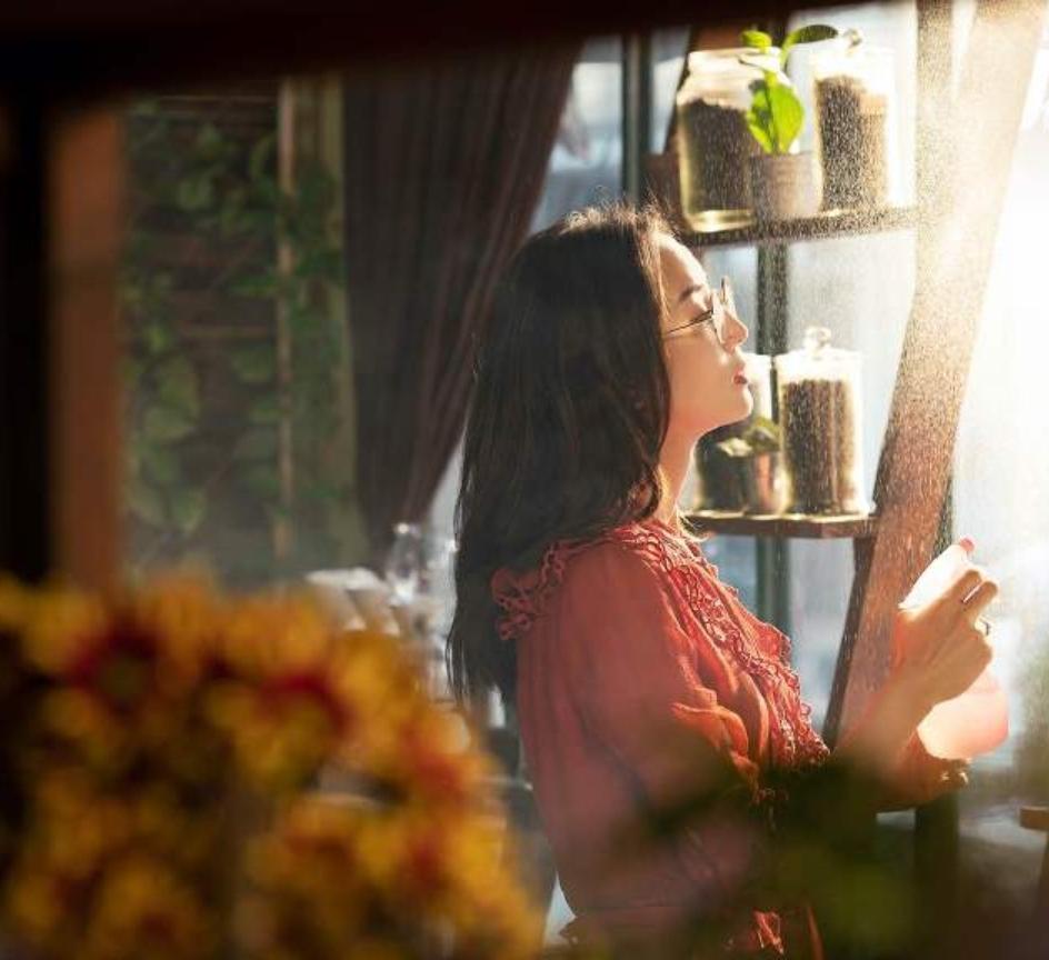 唐人街探案帅气瞬间,张钧甯唐人街探案惊艳转身