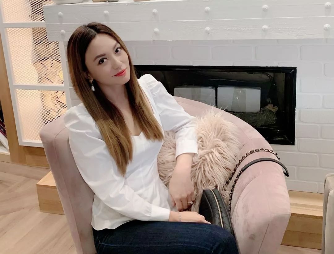 郭妃丽不老,47岁郭妃丽照片