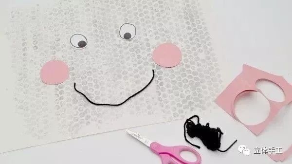 能剪下来的纸贴画,能剪视频能画画能做ppt的电脑