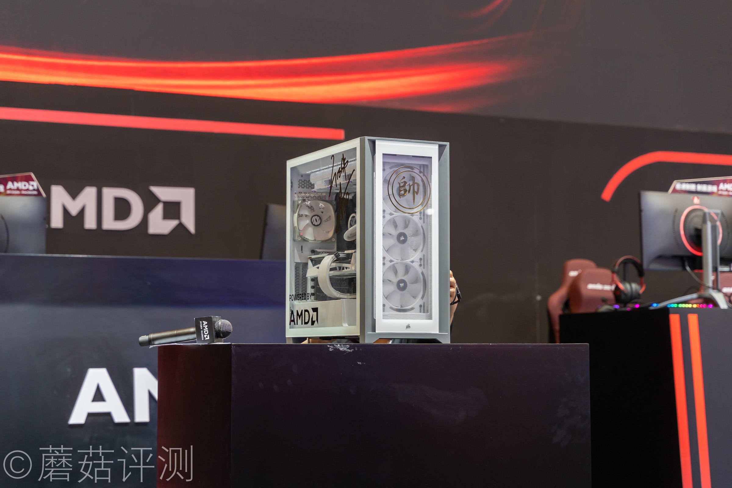 又有啥好玩的？蘑菇带你逛ChinaJoy2021，硬件、车和漂亮的小姐姐