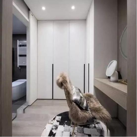 全屋做衣柜哪些容易踩坑,第1次装修应该注意什么