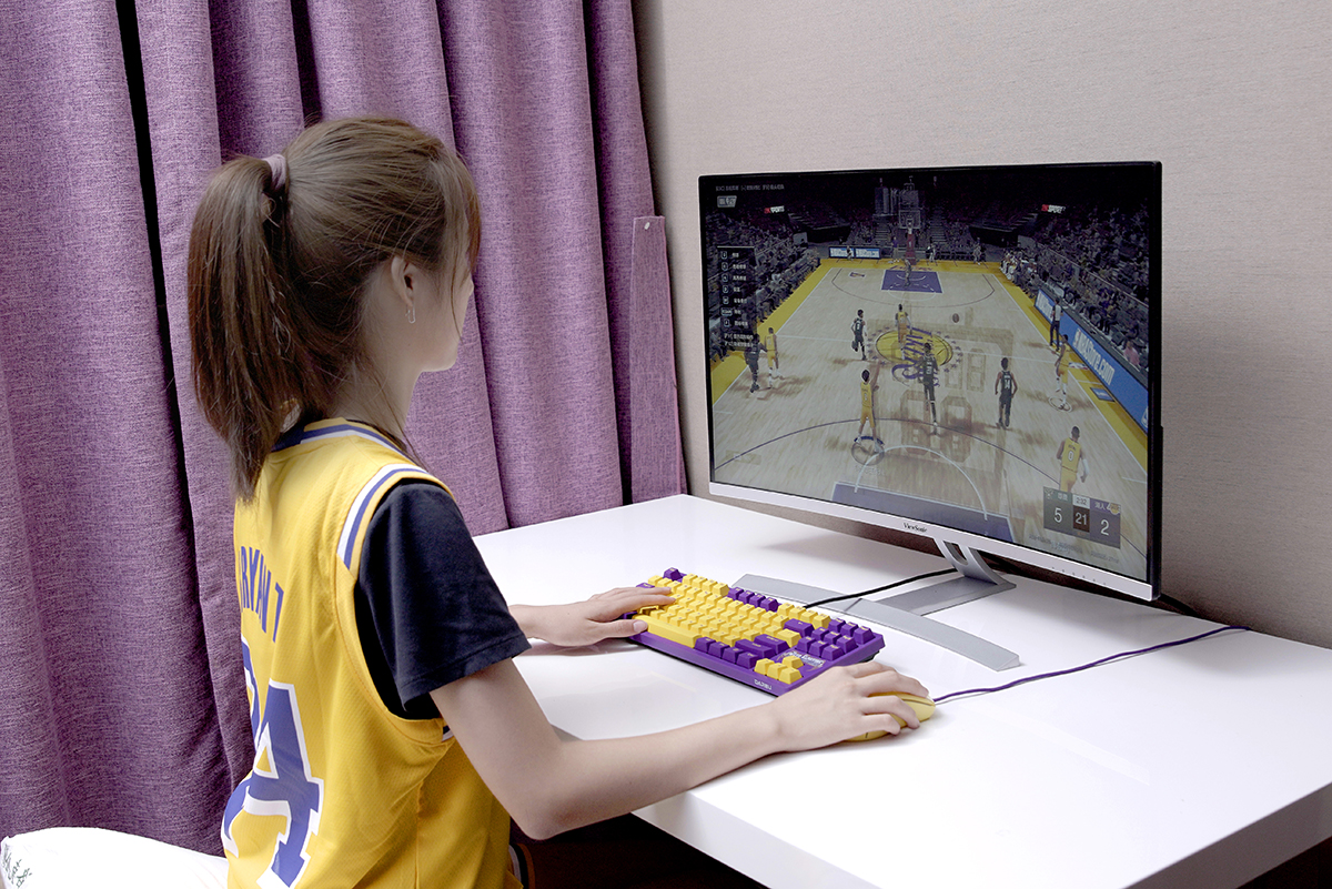 达尔优紫金配色,达尔优游戏键鼠套装性价比推荐