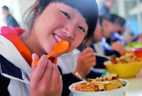 初中生身高多少才算合格,初中生年龄身高标准表