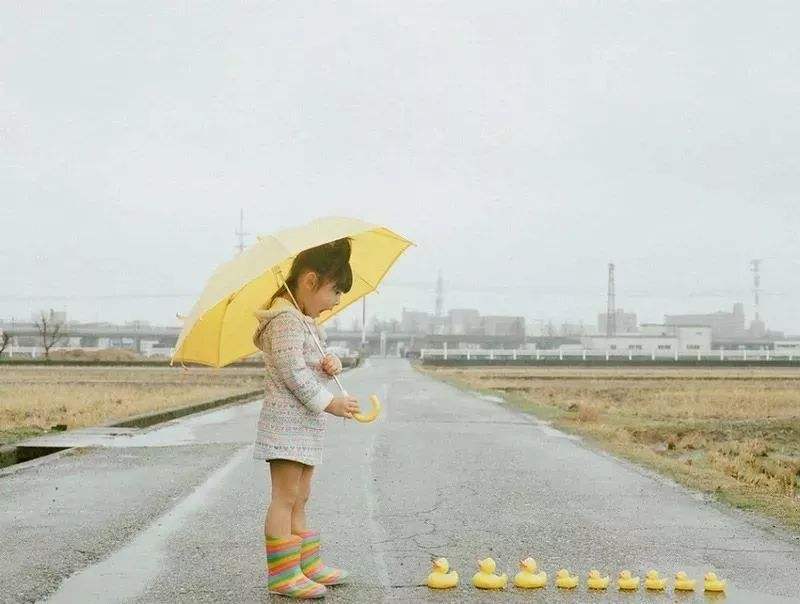 引导孩子的负面情绪该怎么做,对付孩子负面情绪的正确方法