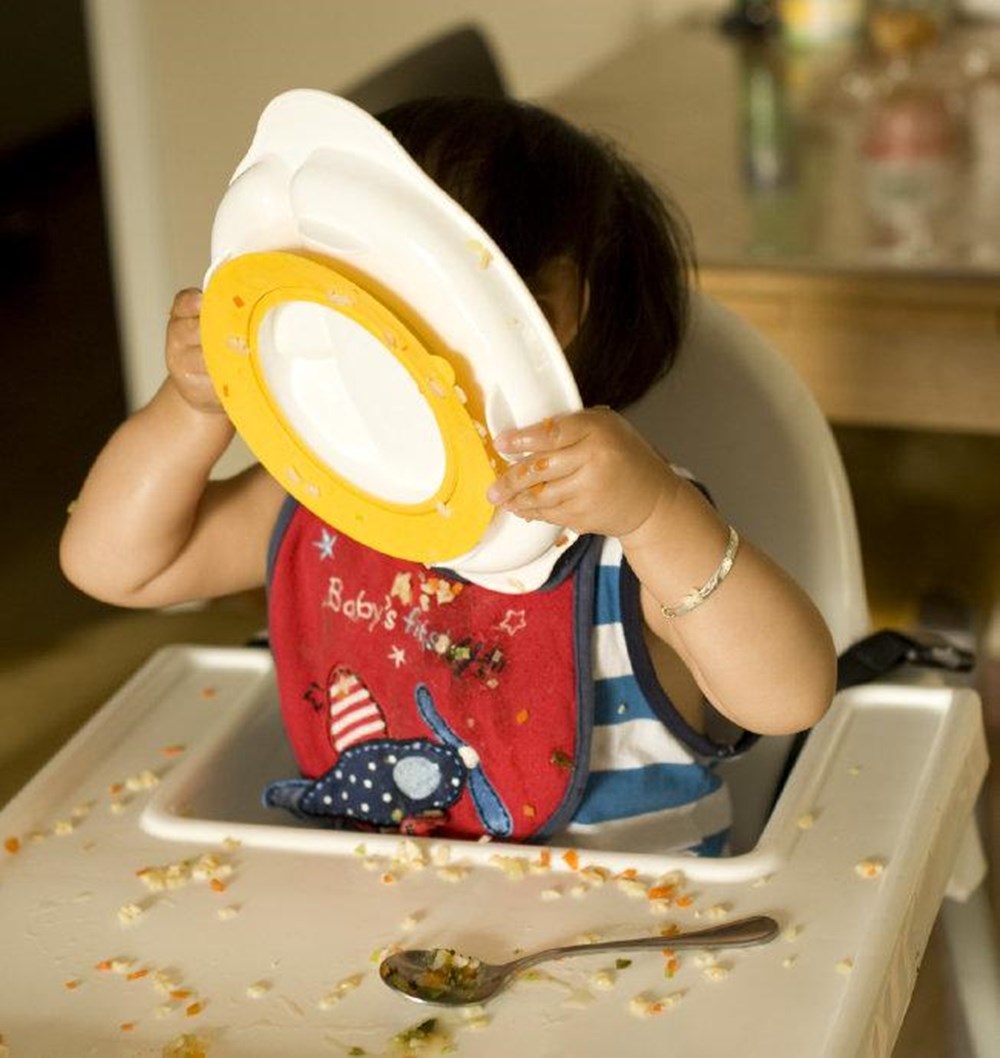 宝宝攒肚说明胃肠道发育好了吗,宝宝攒肚是不是说明肠胃好了