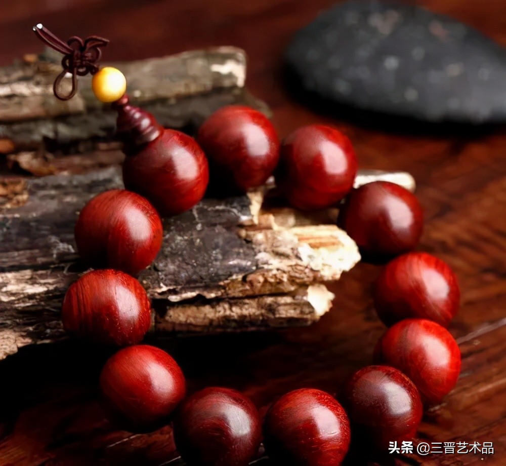 小叶紫檀与血檀的最简单鉴别办法,小叶紫檀金星怎么鉴别有几种品质