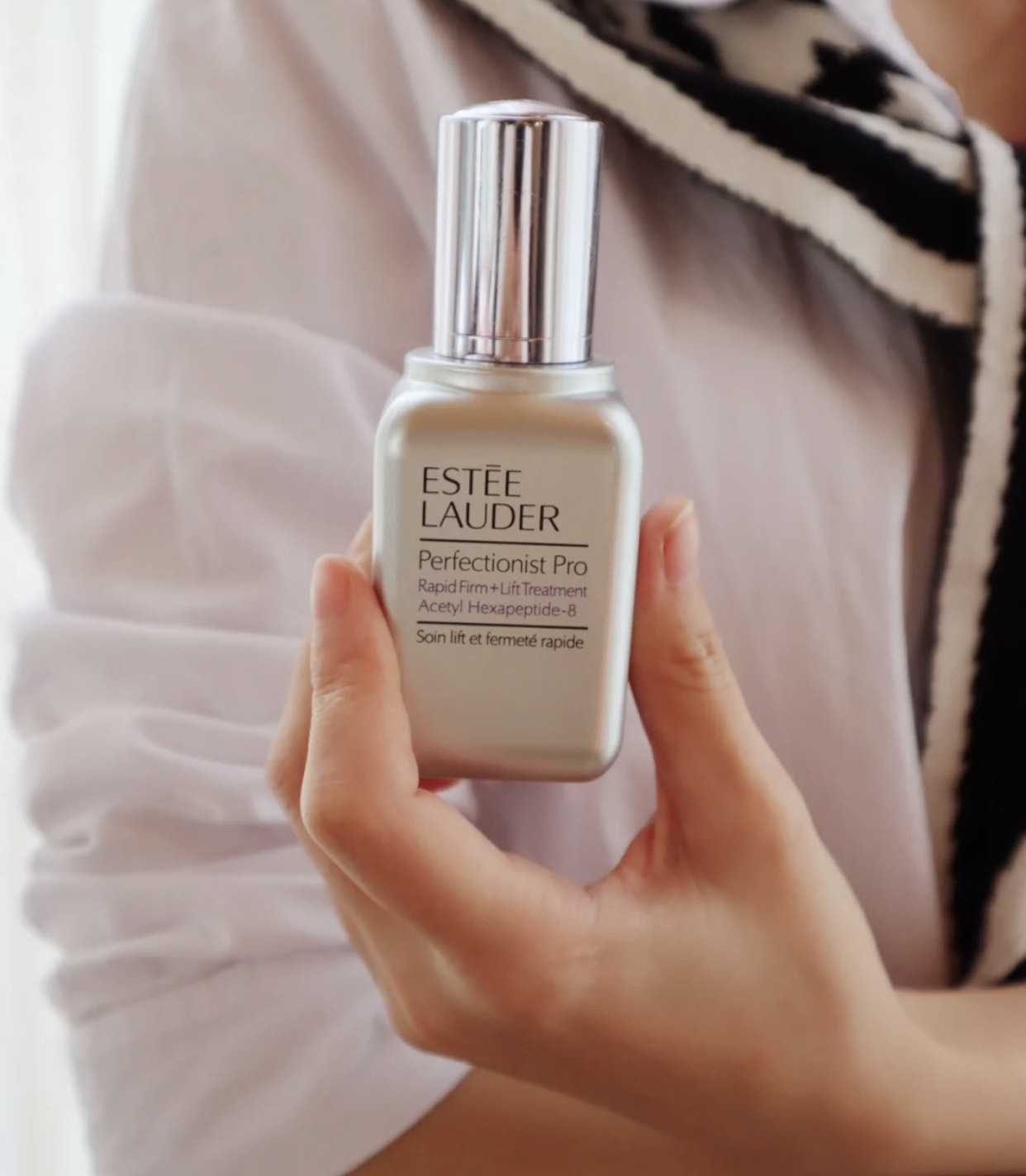 雅诗兰黛线雕怎么用效果好,雅诗兰黛线雕精华官方手法