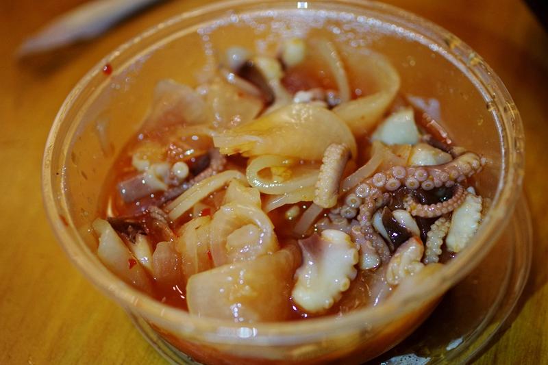 夜幕升起思北路口，285蚝味馆撸个串喝个酒聊个天！