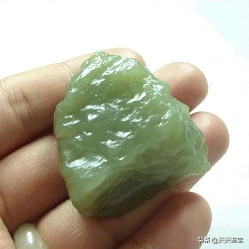 藕粉和田玉颜色分类,和田玉白度分类标准