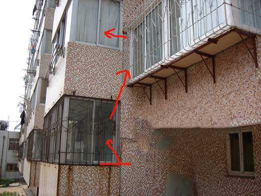 装防盗网还是金刚网好,有金刚网要不要再装防盗网