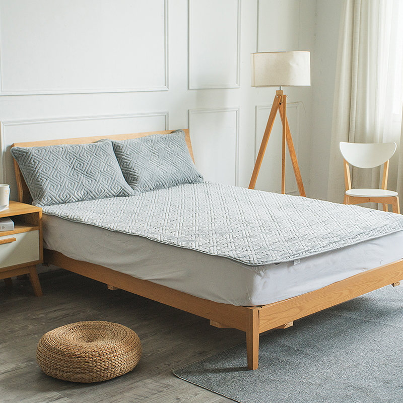 冬天蚕丝保暖被子,冬天蚕丝被被子