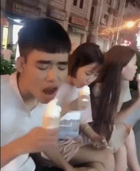 可爱搞笑图片可直接保存,搞笑图片现在的年轻妹纸真会玩啊