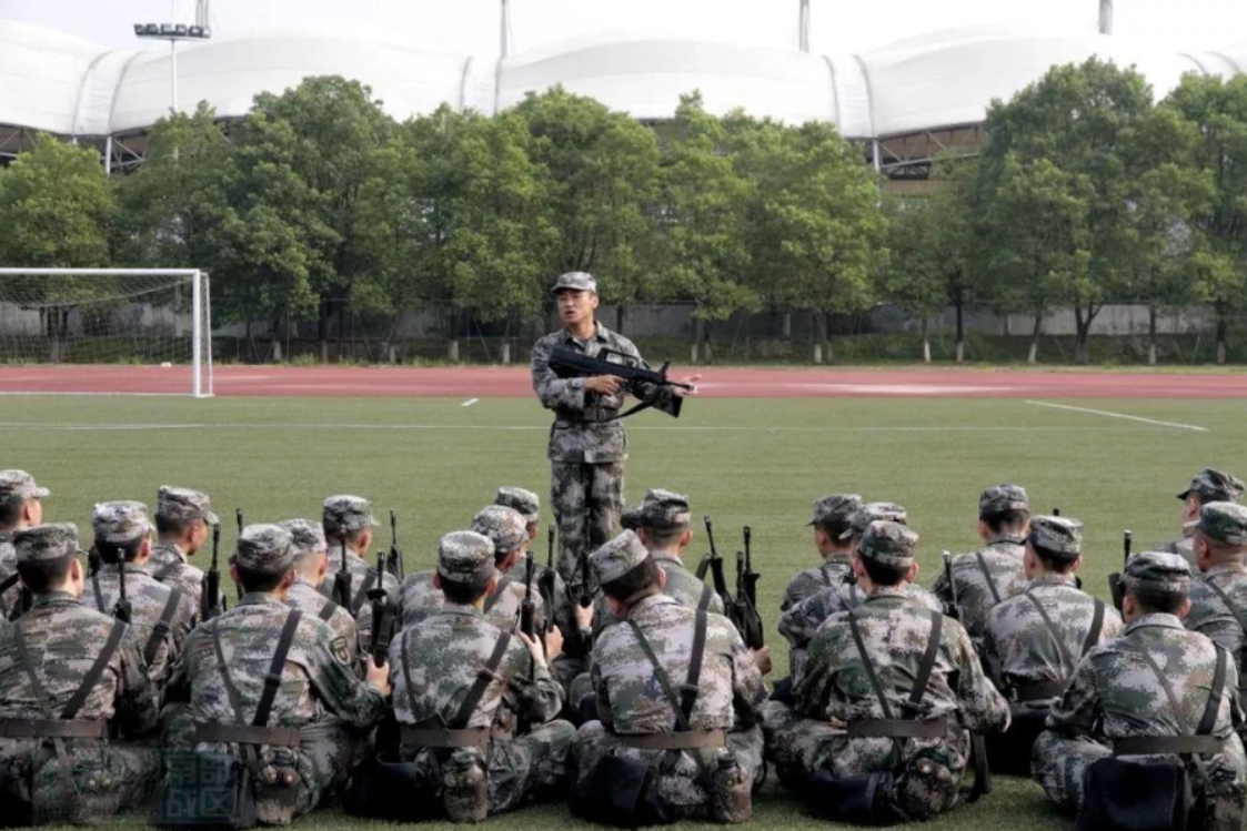 文科报军校可以报指挥类专业吗,高考志愿选军校专业